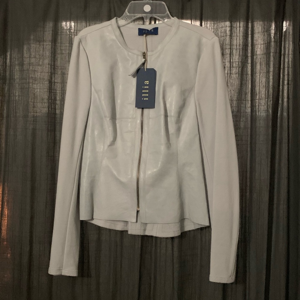 Grey zip up jacket by illia